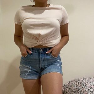 H&M simple light pink knot t-shirt crop top